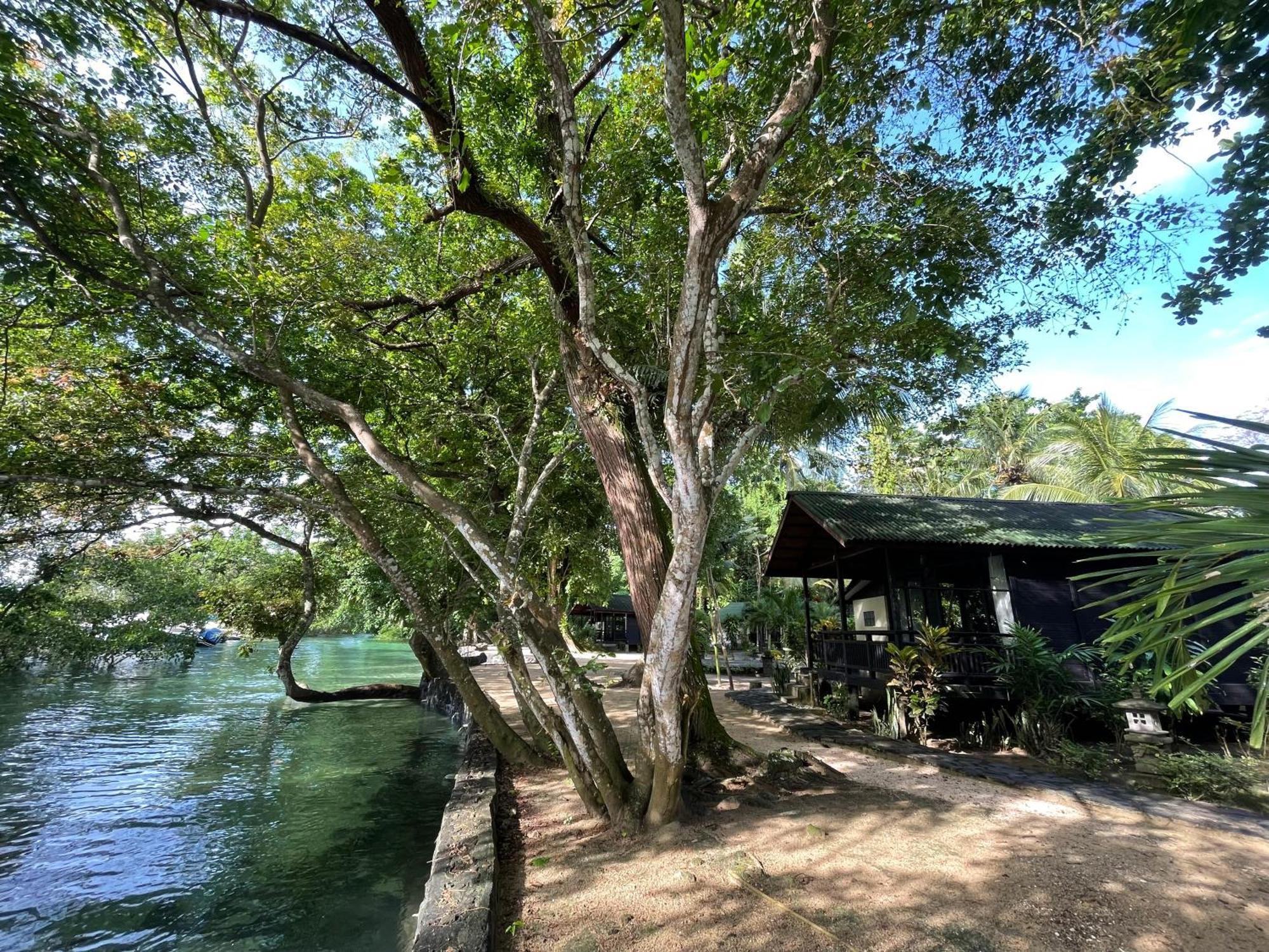 The Village บูนาแกน ภายนอก รูปภาพ