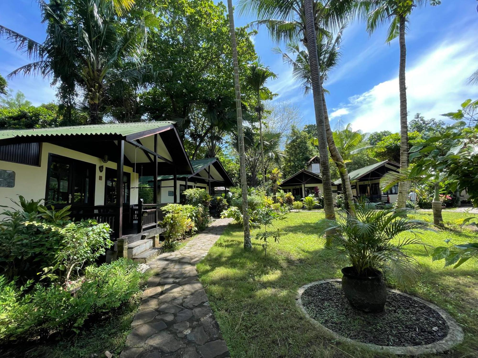 The Village บูนาแกน ภายนอก รูปภาพ